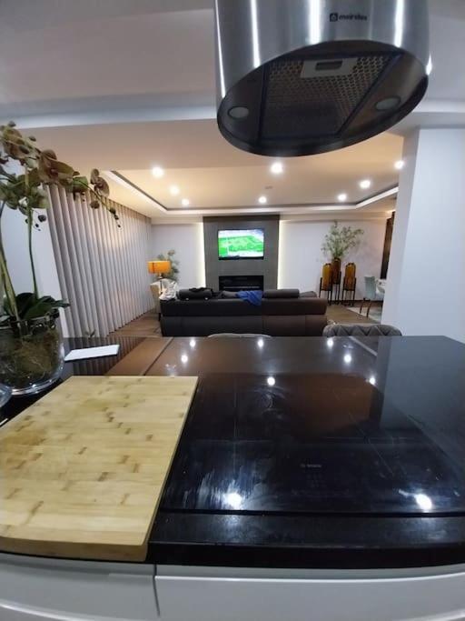 Valadares House Villa Corroios Exterior photo